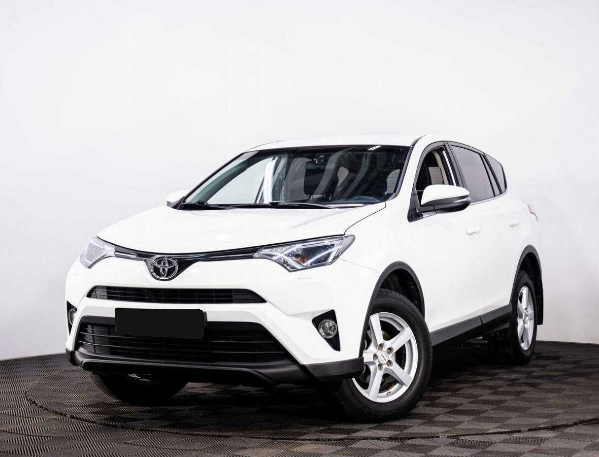 Купить Toyota RAV4, 2017, 67 000 км.. Посмотреть фото