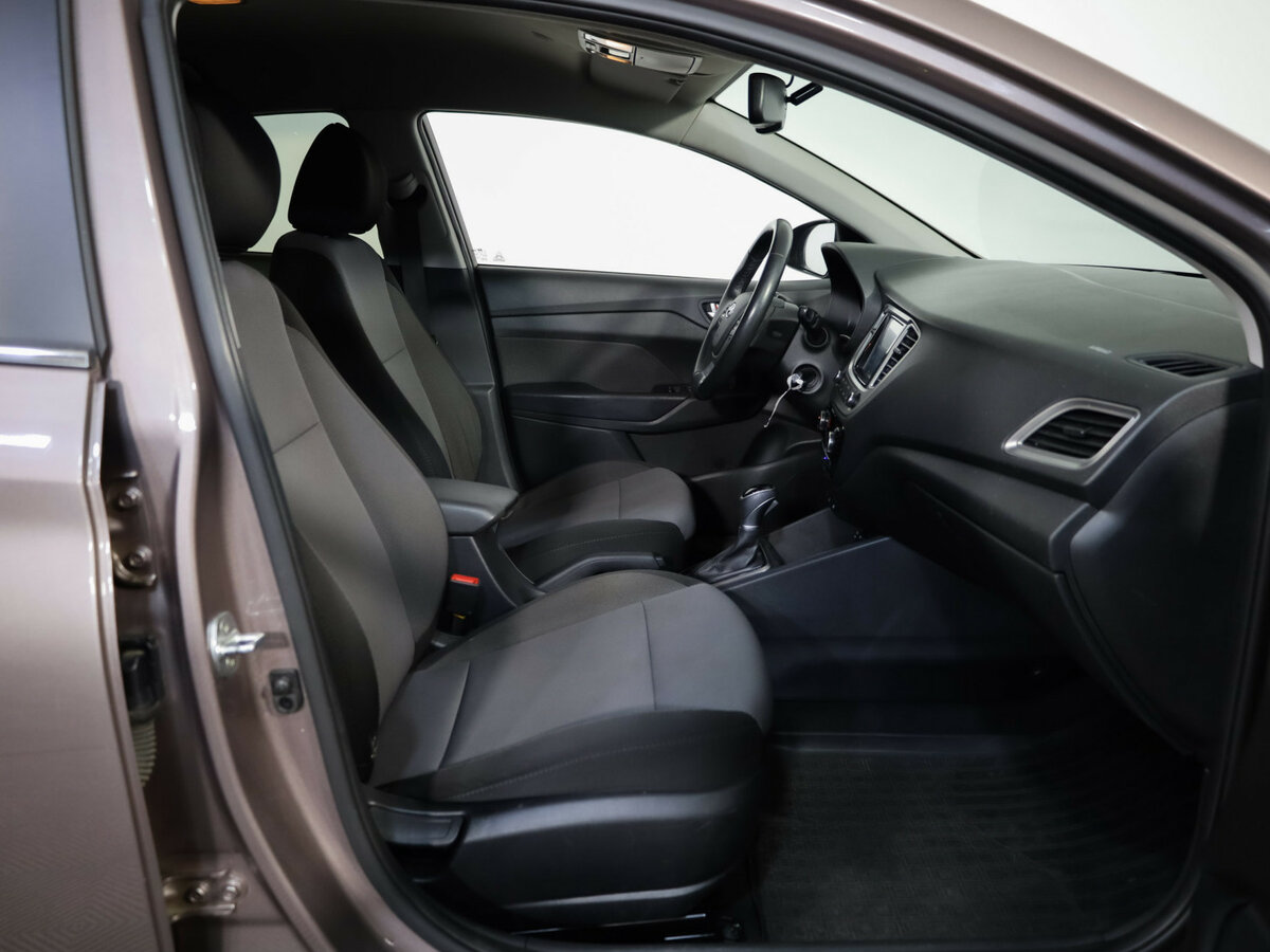 Купить Hyundai Solaris, 2019, 147 201 км.. Фото: #18