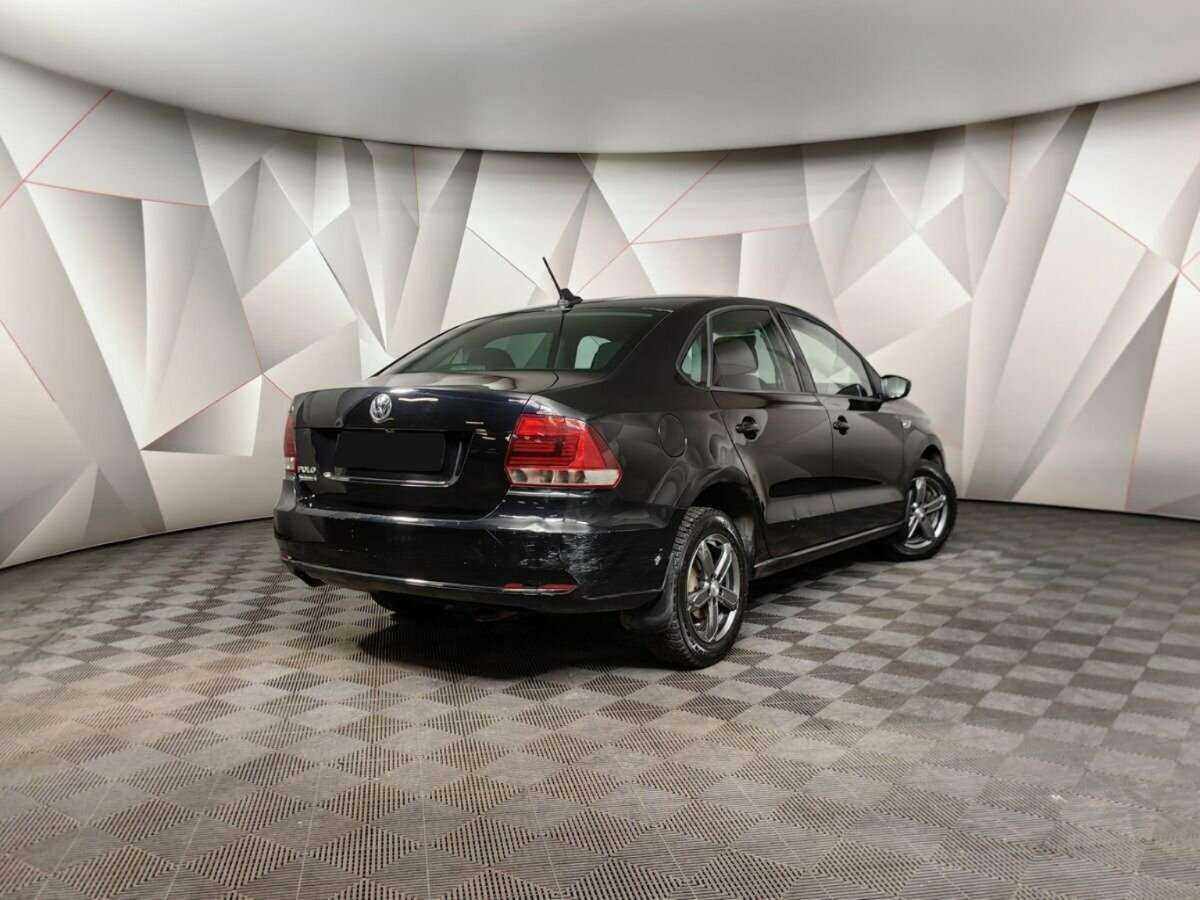 Купить Volkswagen Polo, 2018, 71 810 км.. Фото: #1