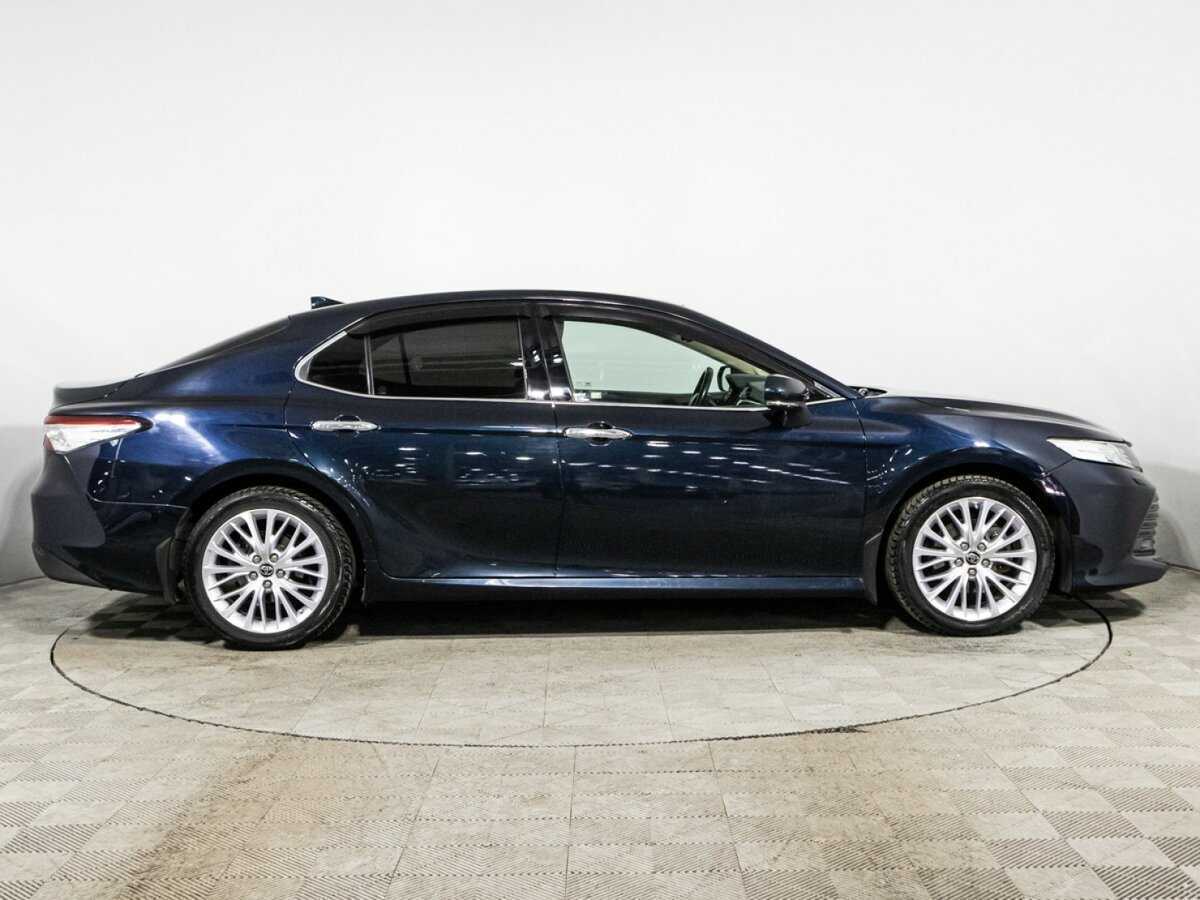 Купить Toyota Camry, 2018, 81 286 км.. Фото: #3