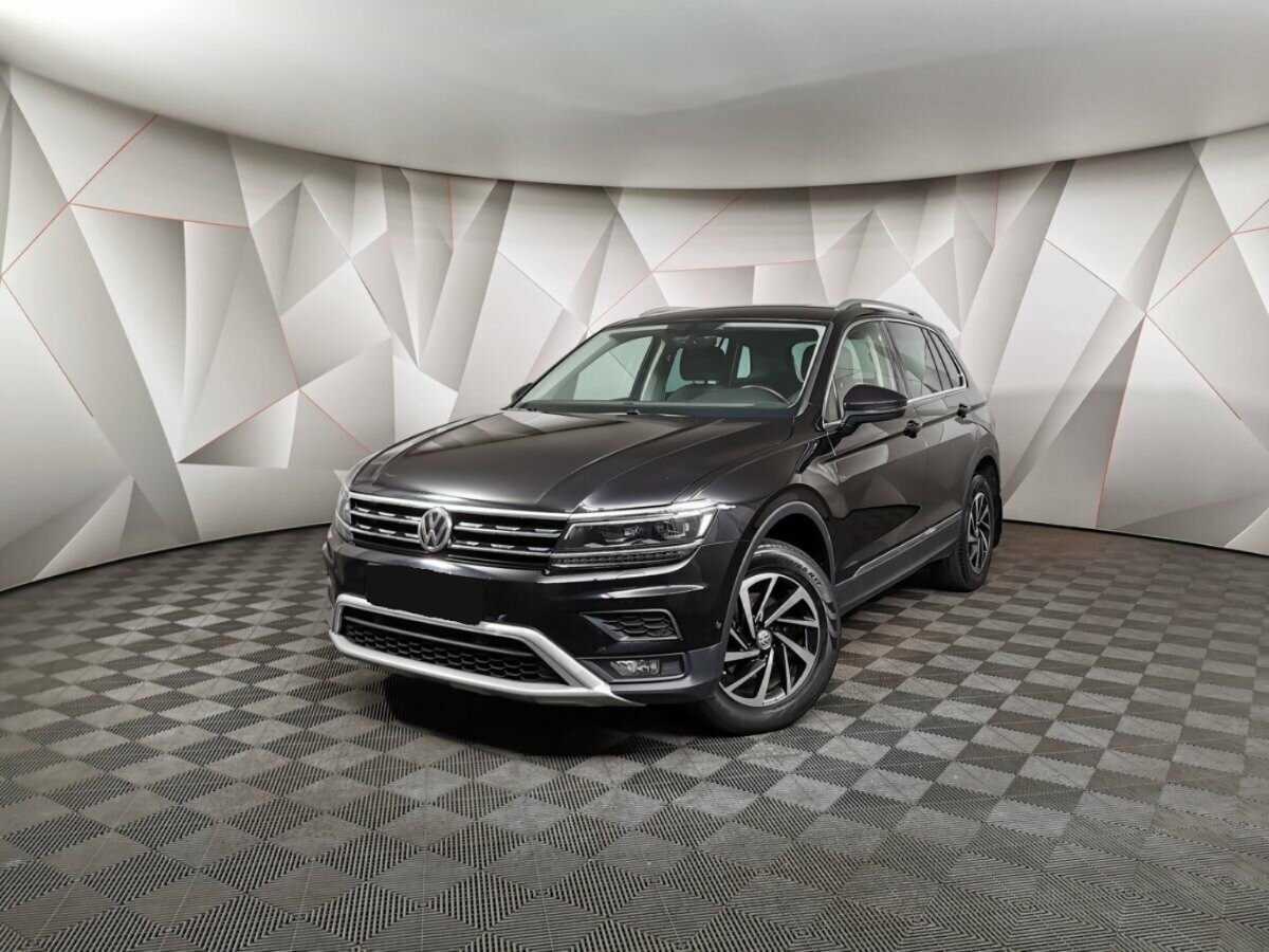 Купить Volkswagen Tiguan, 2018, 105 257 км.. Посмотреть фото