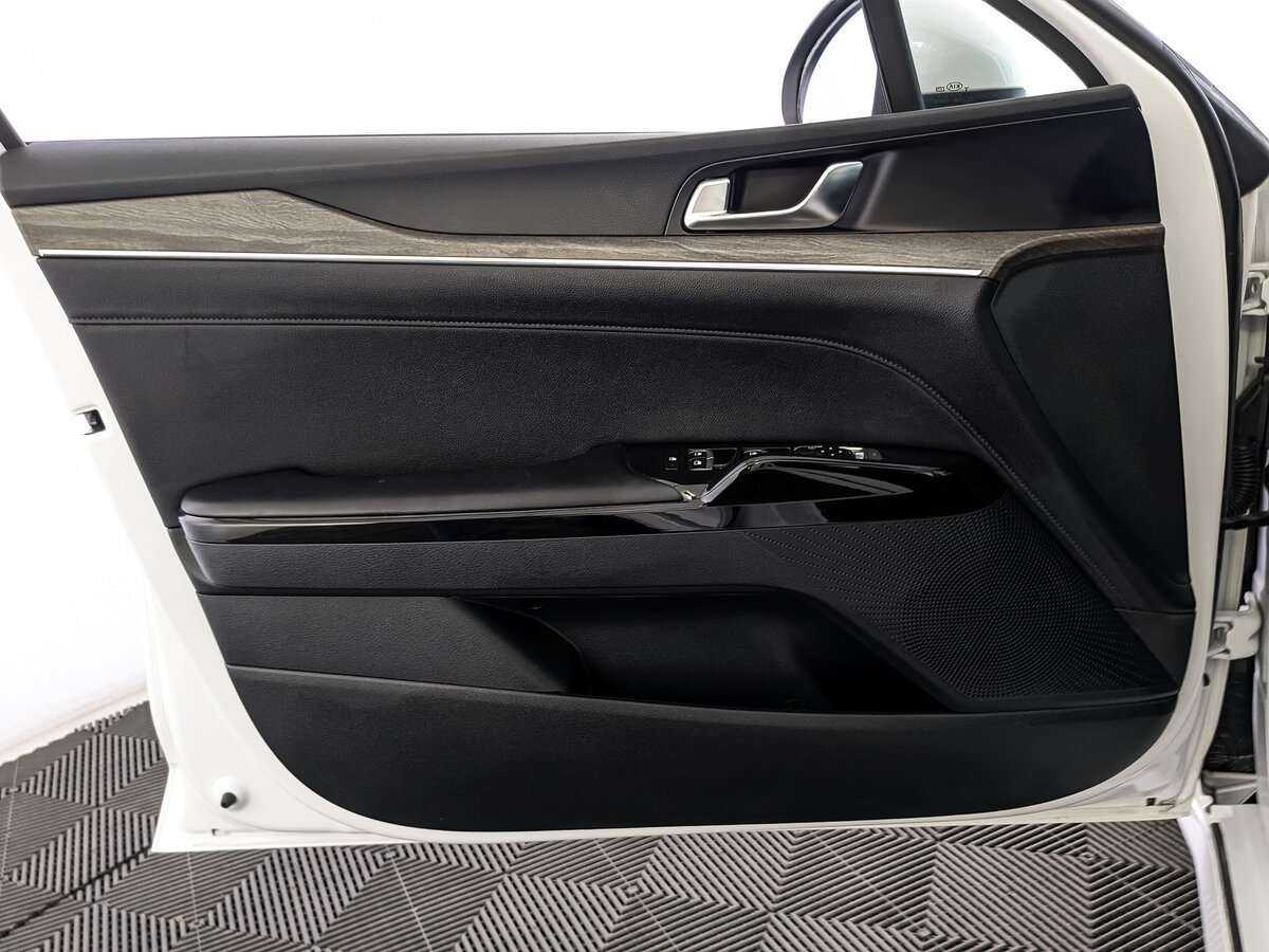 Купить Kia K5, 2020, 17 896 км.. Фото: #18