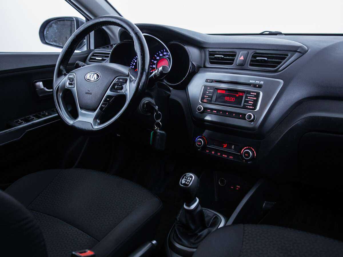 Купить Kia Rio, 2017, 138 126 км.. Фото: #10