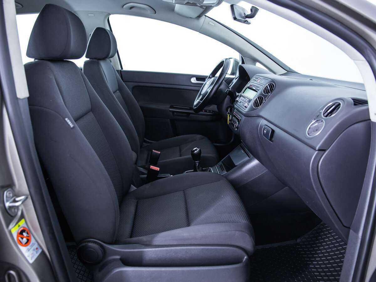 Купить Volkswagen Golf Plus, 2012, 174 921 км.. Фото: #9