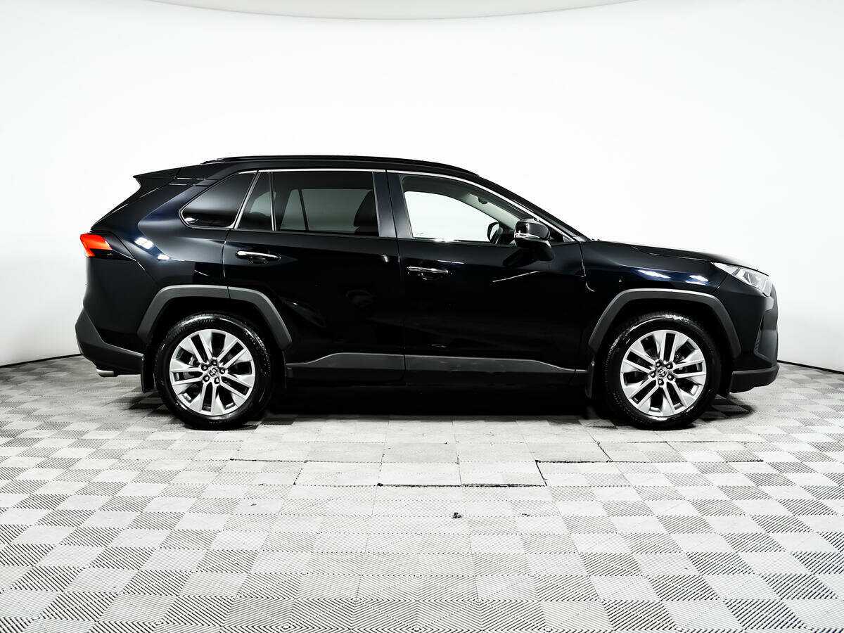 Купить Toyota RAV4, 2020, 122 760 км.. Фото: #3