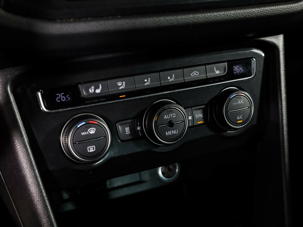 Купить Volkswagen Tiguan, 2017, 184 995 км.. Фото: #15