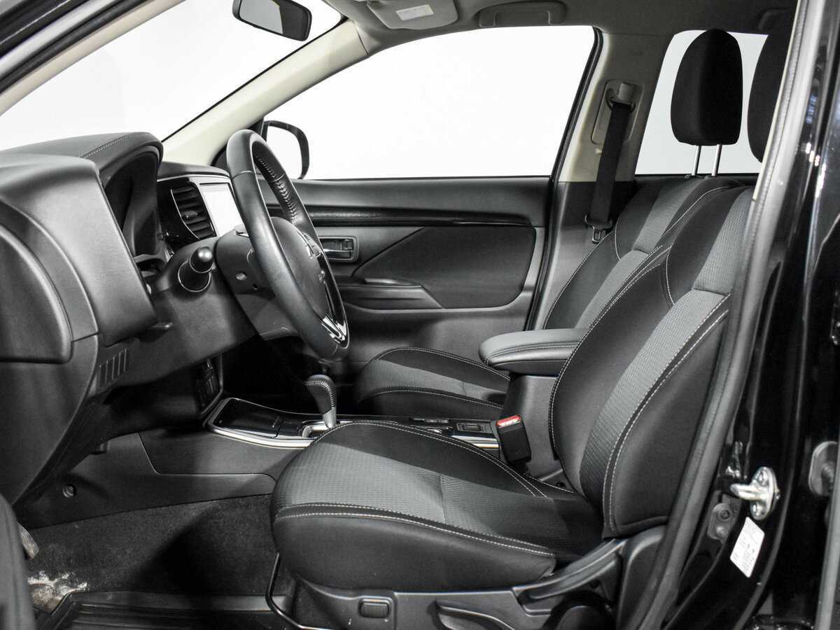 Купить Mitsubishi Outlander, 2021, 36 408 км.. Фото: #9