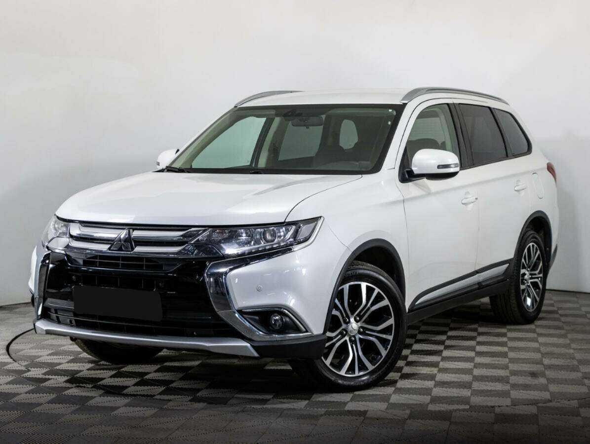 Купить Mitsubishi Outlander, 2018, 59 437 км.. Посмотреть фото