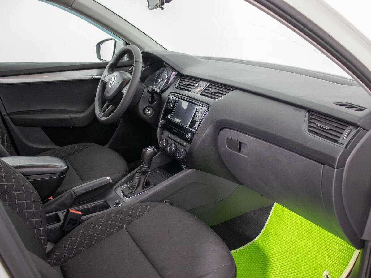 Купить Skoda Octavia, 2018, 413 386 км.. Фото: #8
