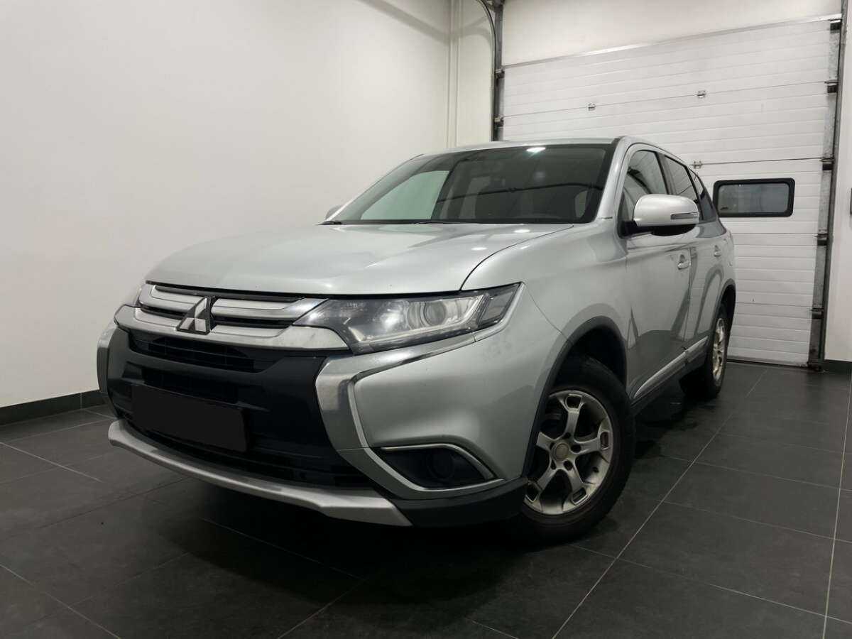 Купить Mitsubishi Outlander, 2016, 191 717 км.. Посмотреть фото