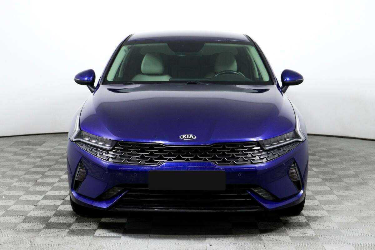 Купить Kia K5, 2021, 68 112 км.. Фото: #1
