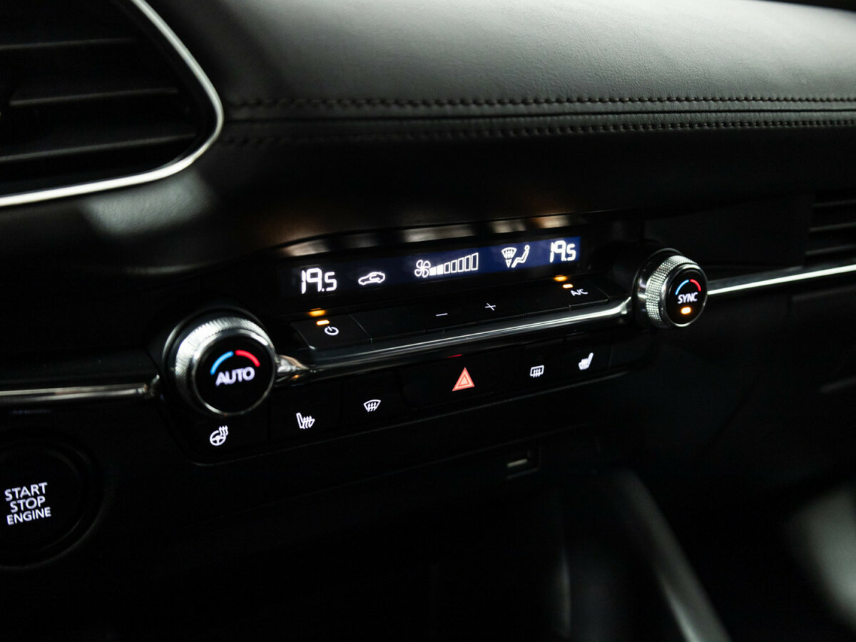 Купить Mazda 3, 2019, 72 648 км.. Фото: #13