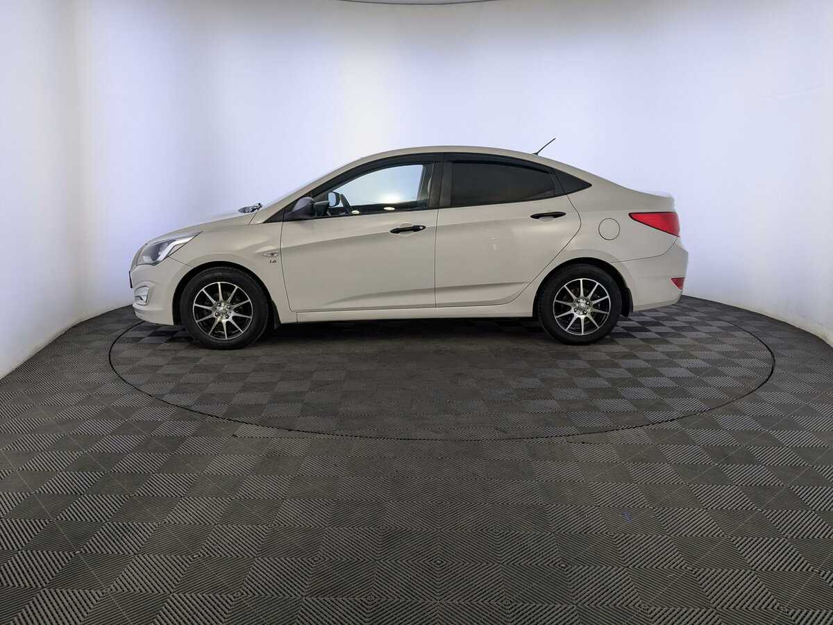 Купить Hyundai Solaris, 2015, 120 409 км.. Фото: #7