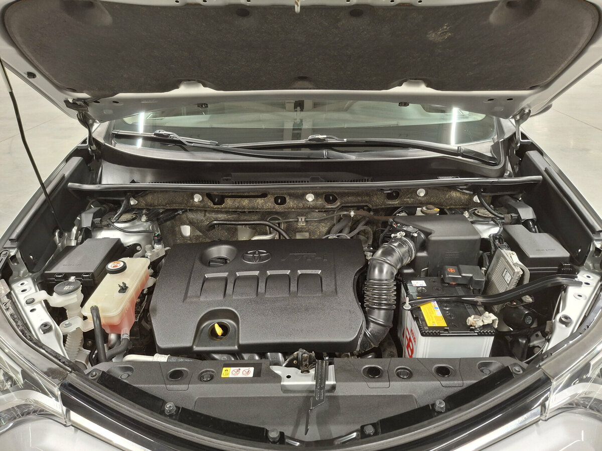Купить Toyota RAV4, 2019, 114 654 км.. Фото: #8