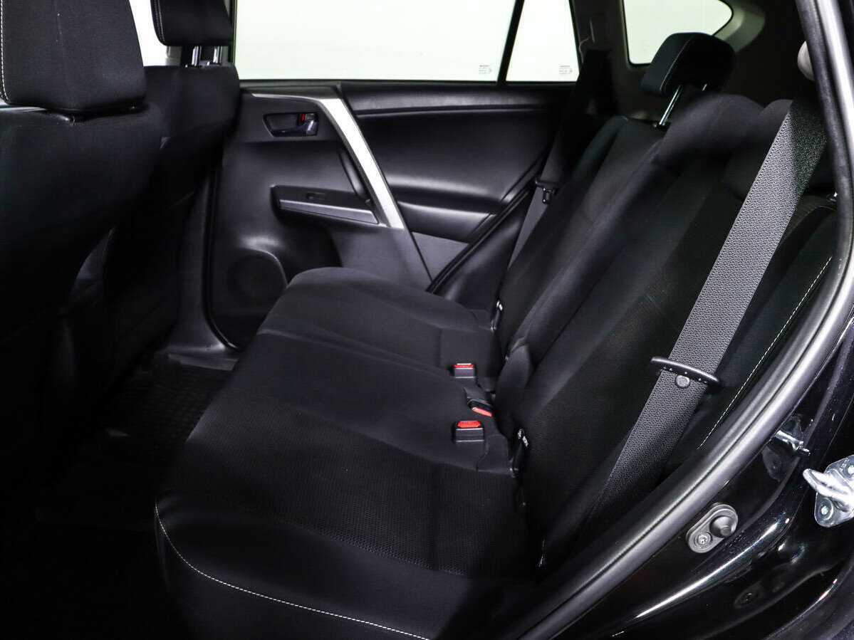 Купить Toyota RAV4, 2019, 76 788 км.. Фото: #9