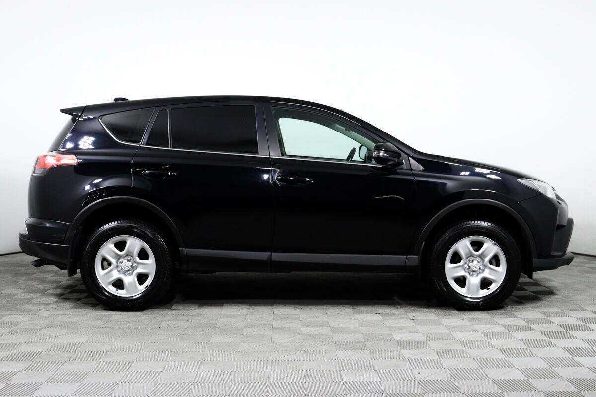 Купить Toyota RAV4, 2019, 40 001 км.. Фото: #3
