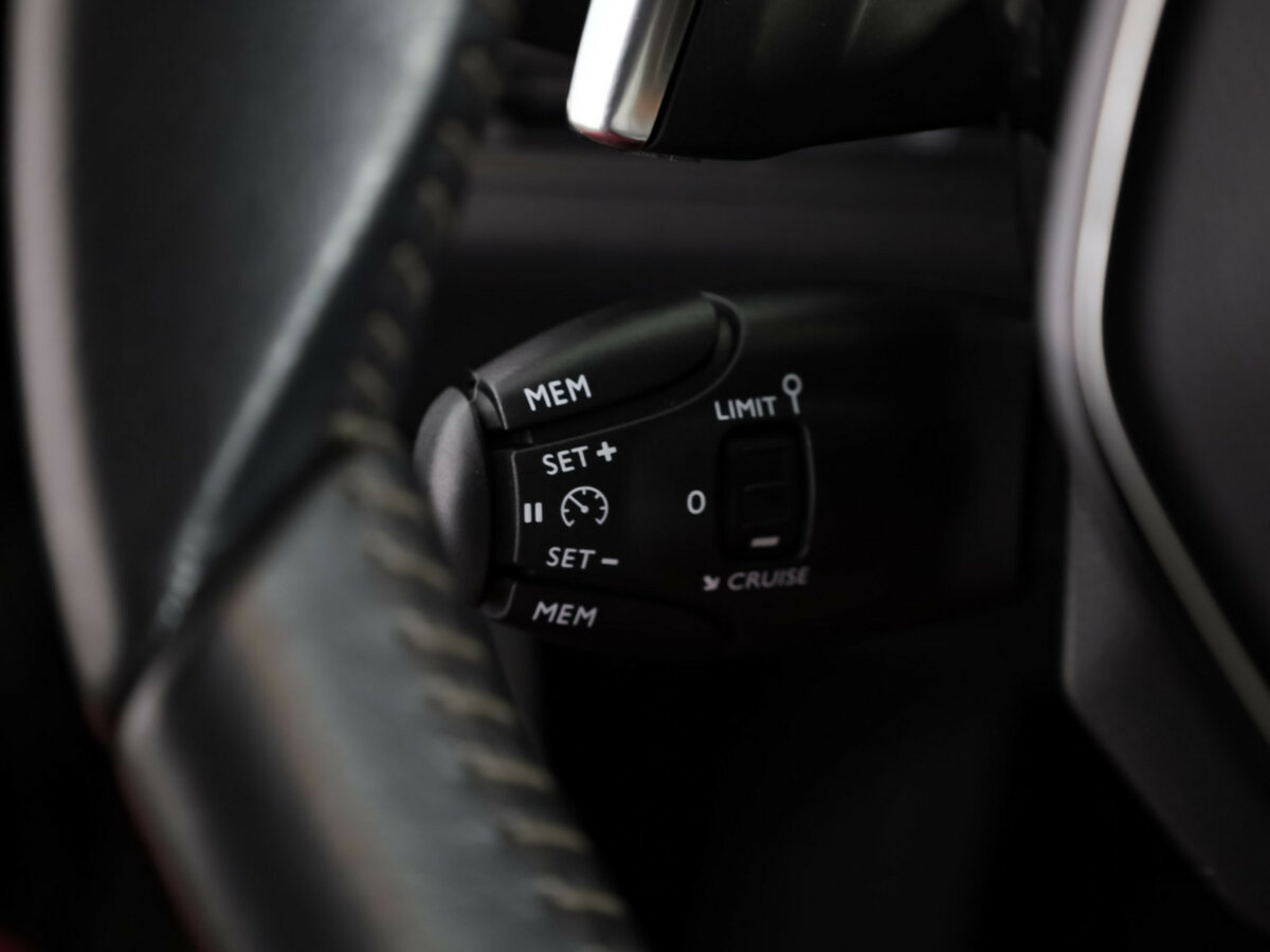 Купить Peugeot 3008, 2020, 71 669 км.. Фото: #9