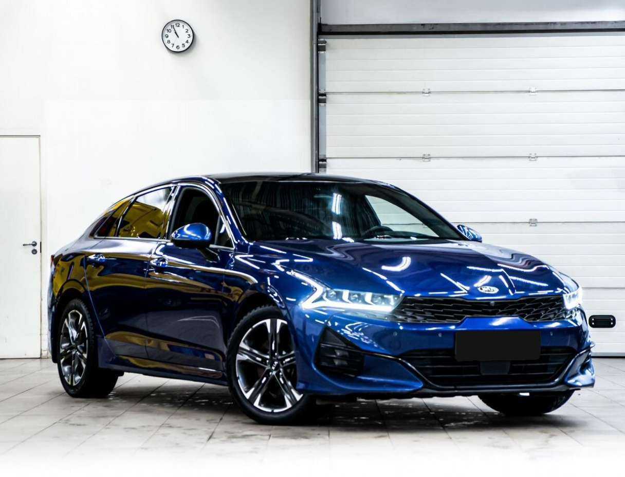 Купить Kia K5, 2021, 69 000 км.. Фото: #1