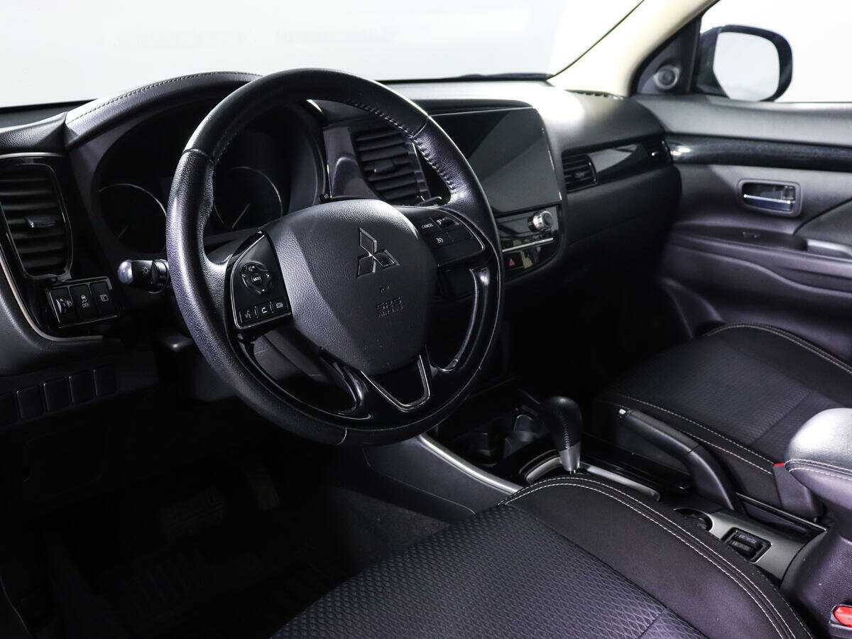 Купить Mitsubishi Outlander, 2021, 60 007 км.. Фото: #11
