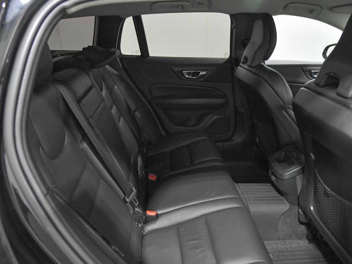 Купить Volvo V60, 2020, 150 775 км.. Фото: #13