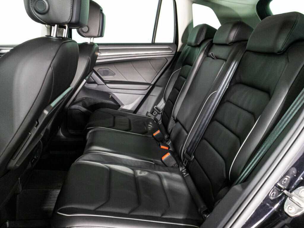 Купить Volkswagen Tiguan, 2020, 68 300 км.. Фото: #9