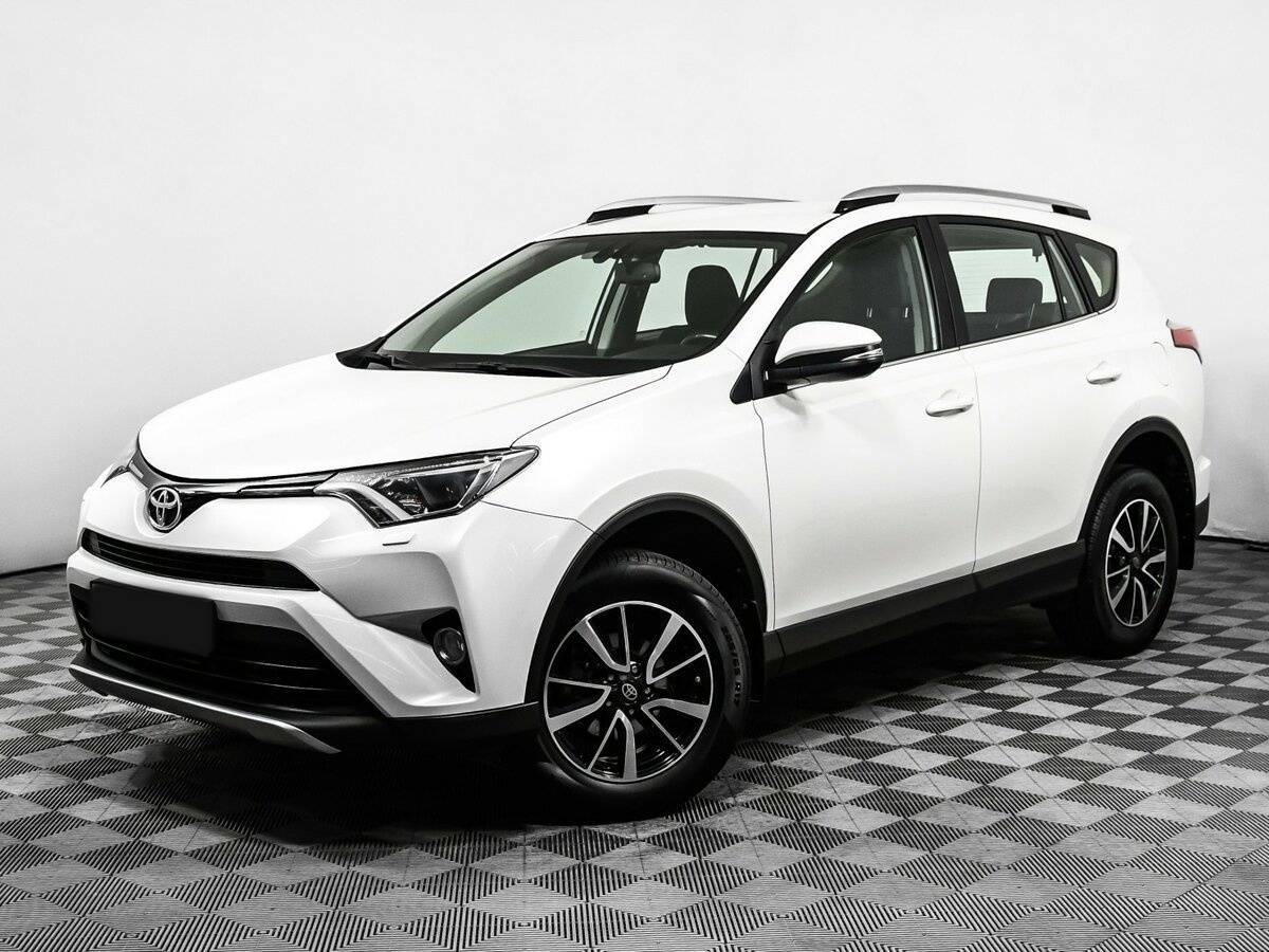 Купить Toyota RAV4, 2017, 118 617 км.. Посмотреть фото
