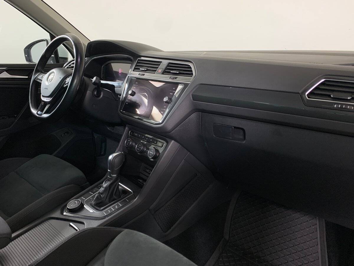 Купить Volkswagen Tiguan, 2019, 120 057 км.. Фото: #12