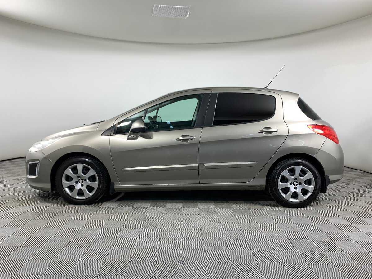 Купить Peugeot 308, 2012, 152 975 км.. Фото: #7