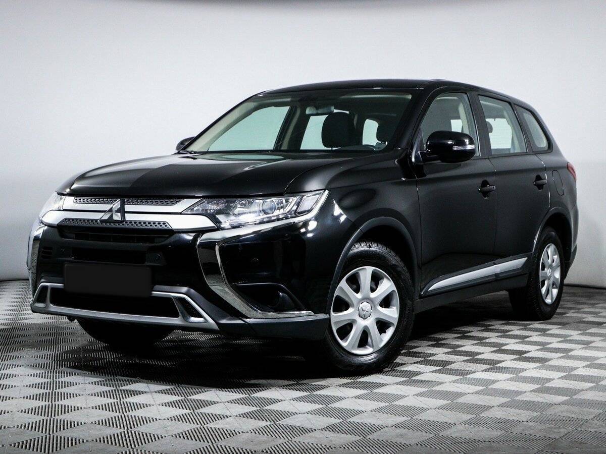 Купить Mitsubishi Outlander, 2019, 44 800 км.. Посмотреть фото