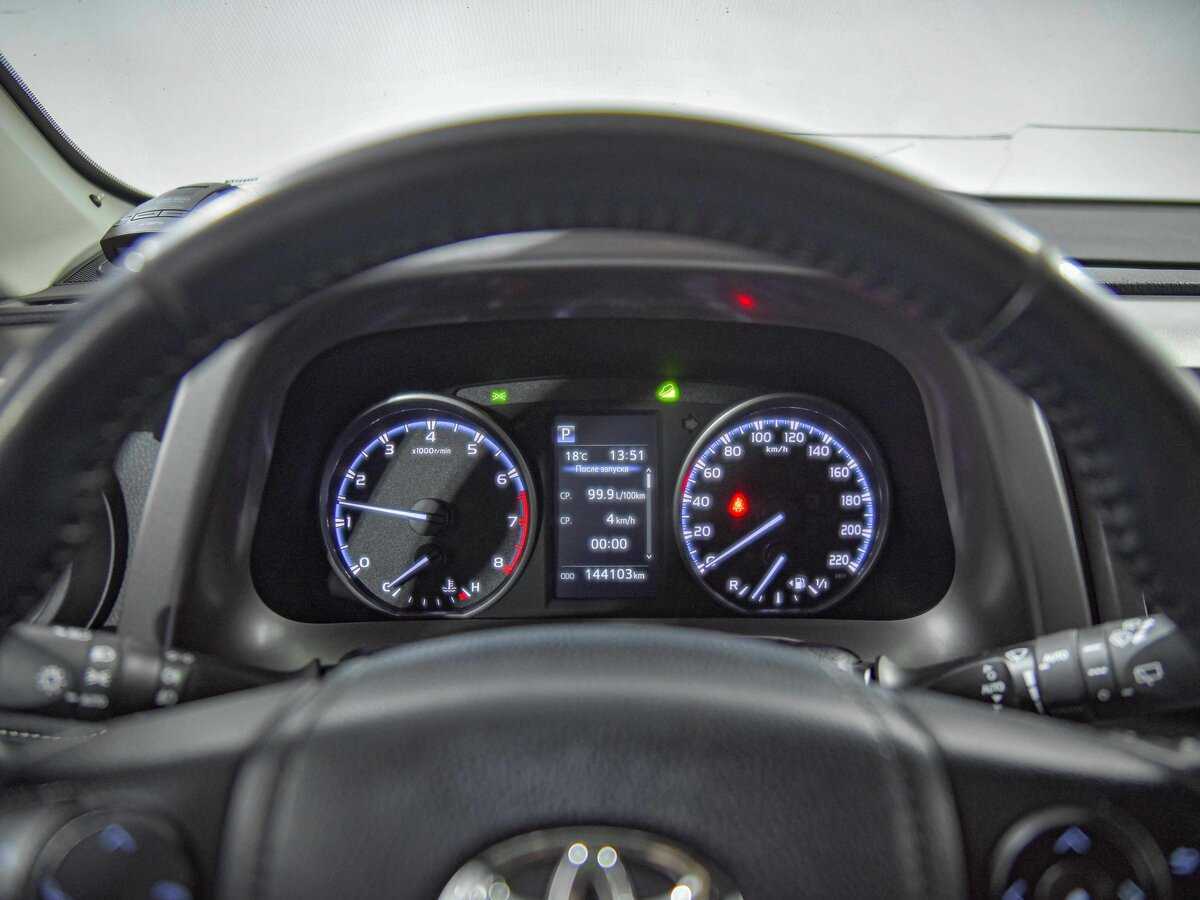 Купить Toyota RAV4, 2018, 144 082 км.. Фото: #6