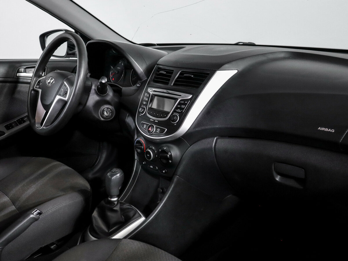 Купить Hyundai Solaris, 2013, 160 934 км.. Фото: #6