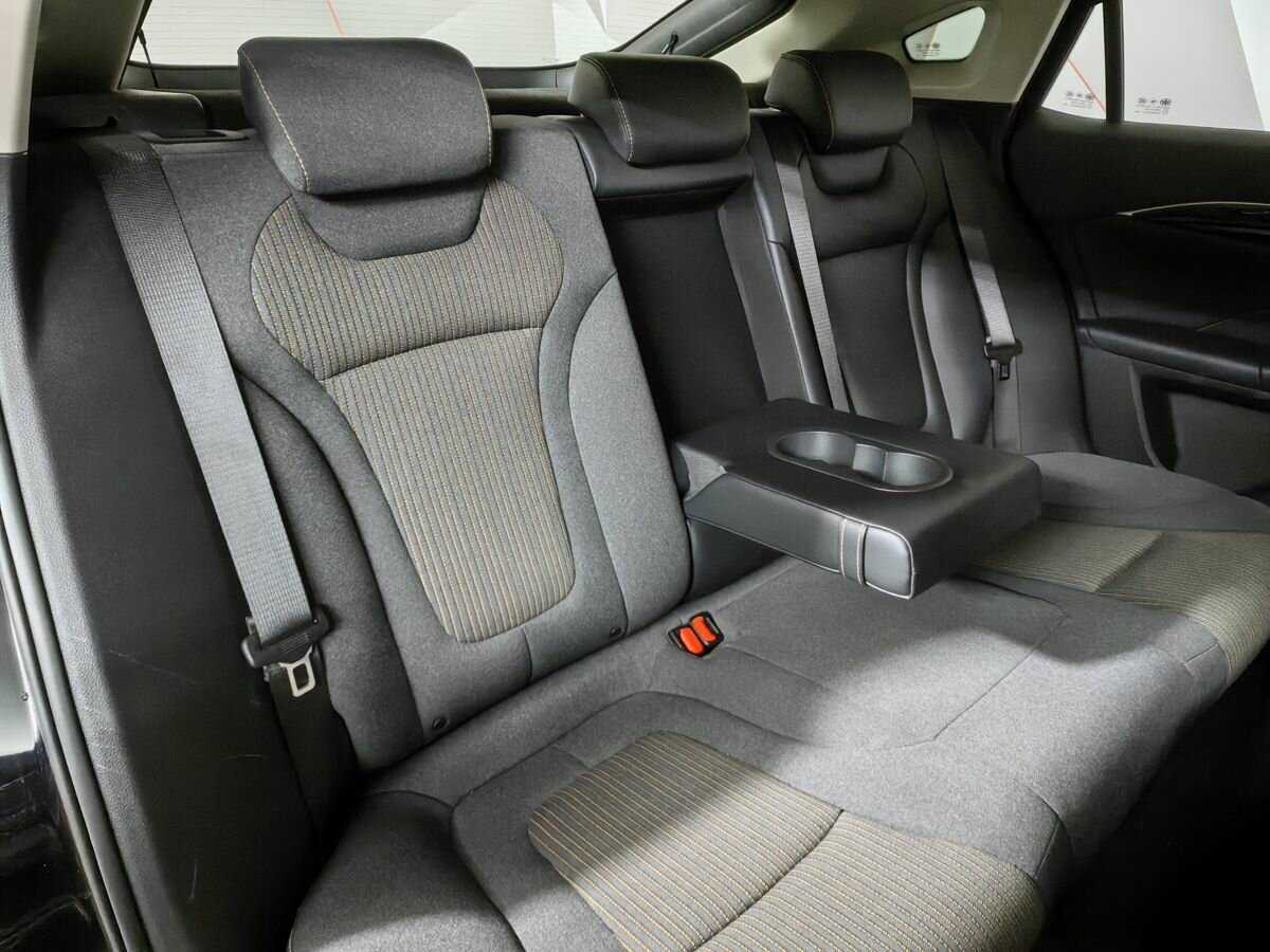 Купить FAW Bestune B70, 2023, 24 610 км.. Фото: #10