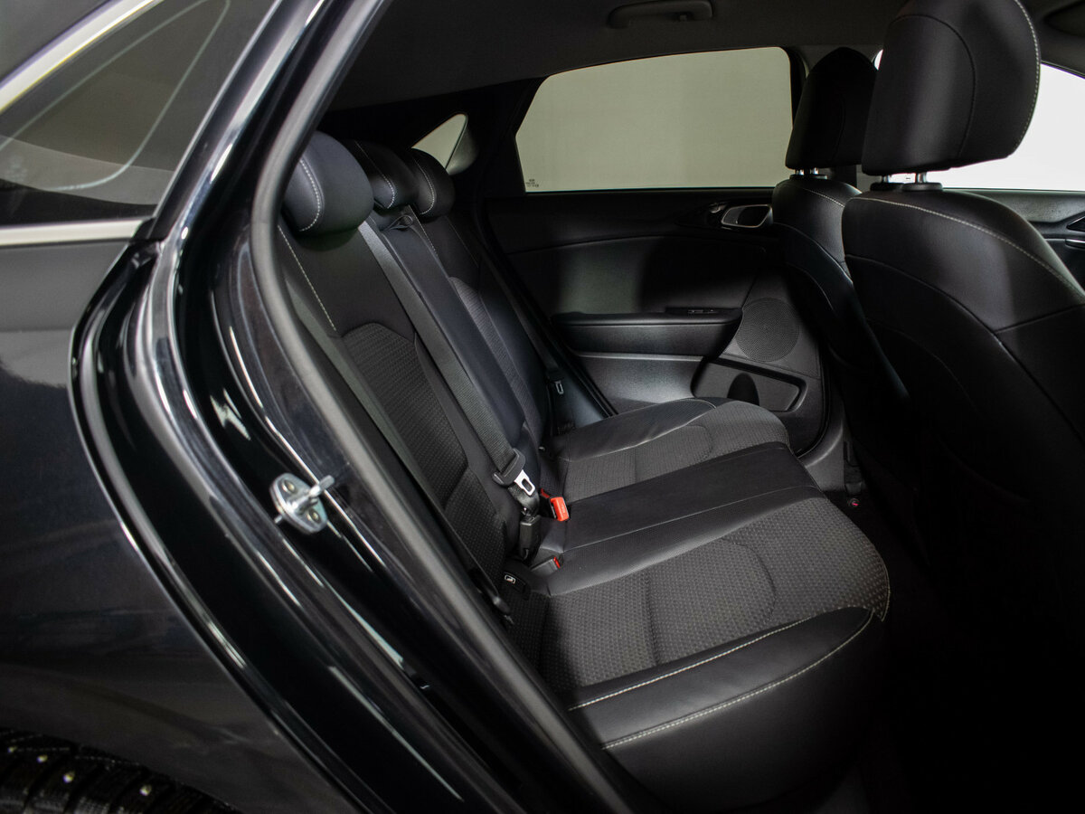 Купить Kia Ceed, 2018, 98 746 км.. Фото: #8