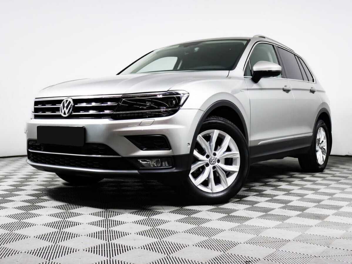 Купить Volkswagen Tiguan, 2017, 68 230 км.. Посмотреть фото
