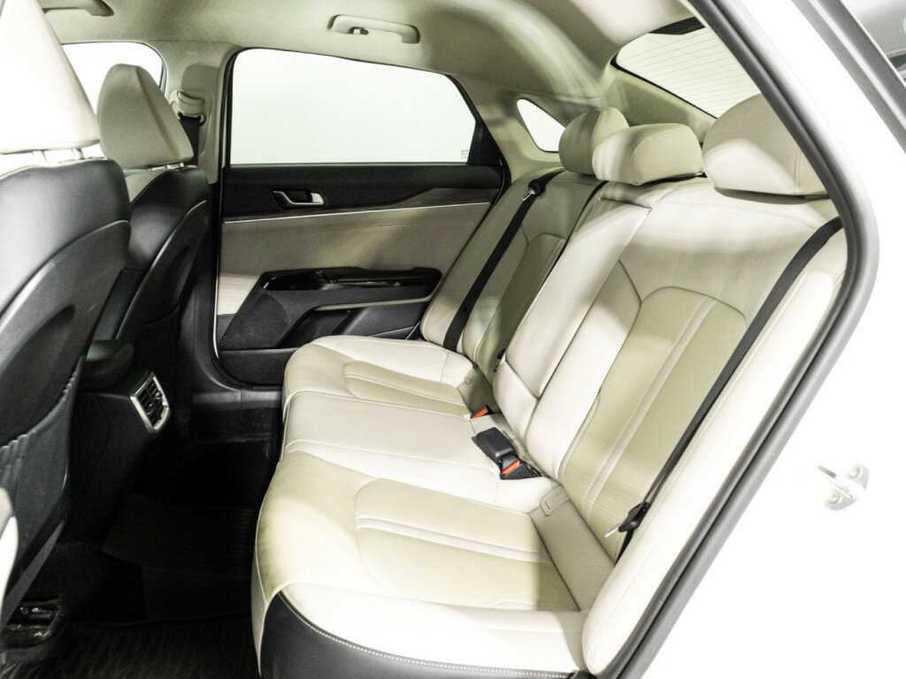 Купить Kia K5, 2021, 106 021 км.. Фото: #9