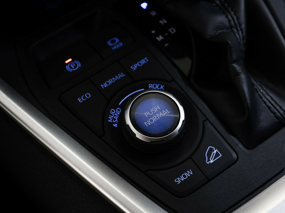 Купить Toyota RAV4, 2019, 191 803 км.. Фото: #16