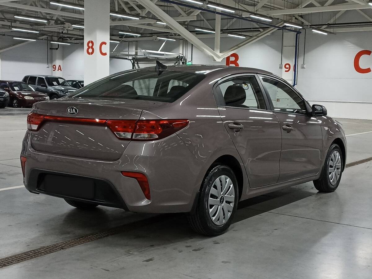 Купить Kia Rio, 2018, 146 477 км.. Фото: #4