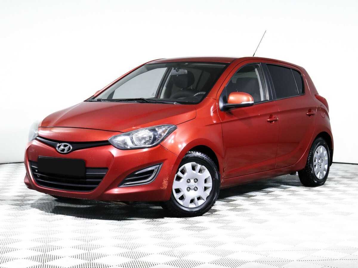 Купить Hyundai i20, 2012, 160 136 км.. Фото: #0