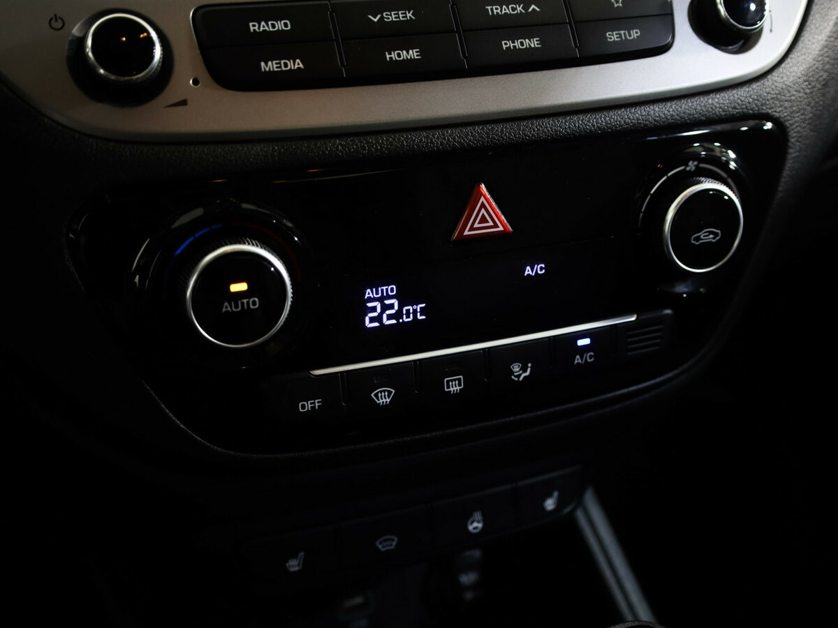 Купить Hyundai Solaris, 2019, 147 201 км.. Фото: #14