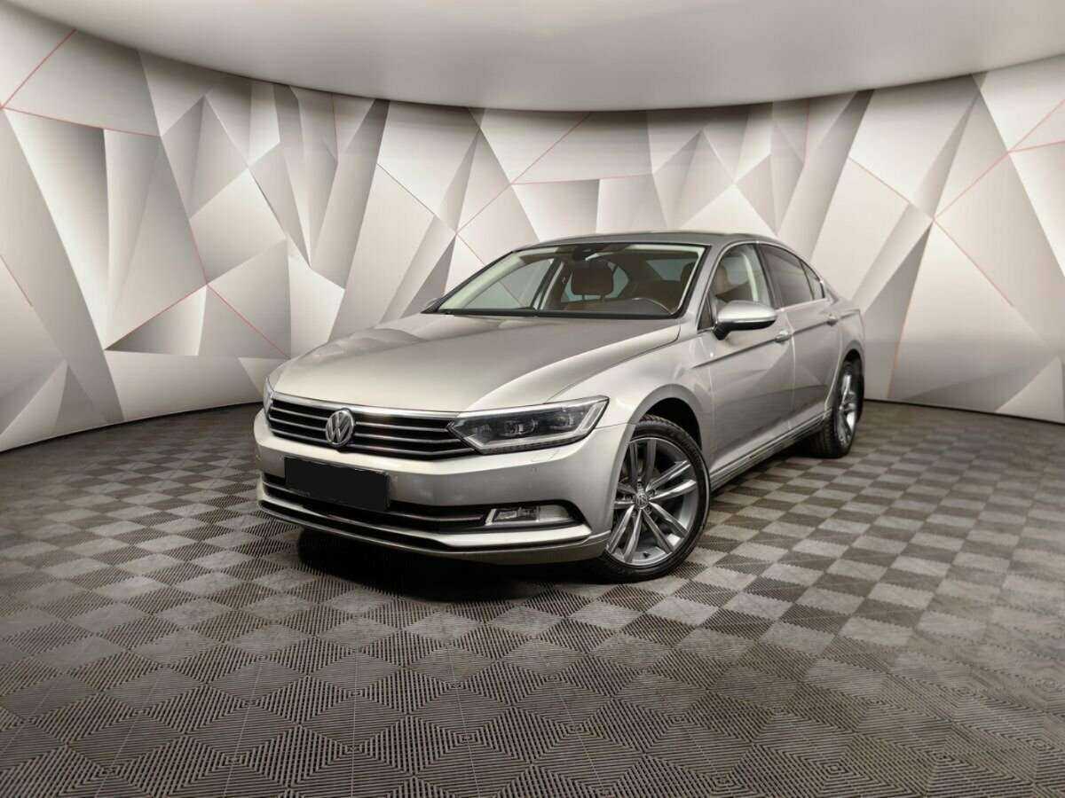 Купить Volkswagen Passat, 2017, 99 391 км.. Фото: #0
