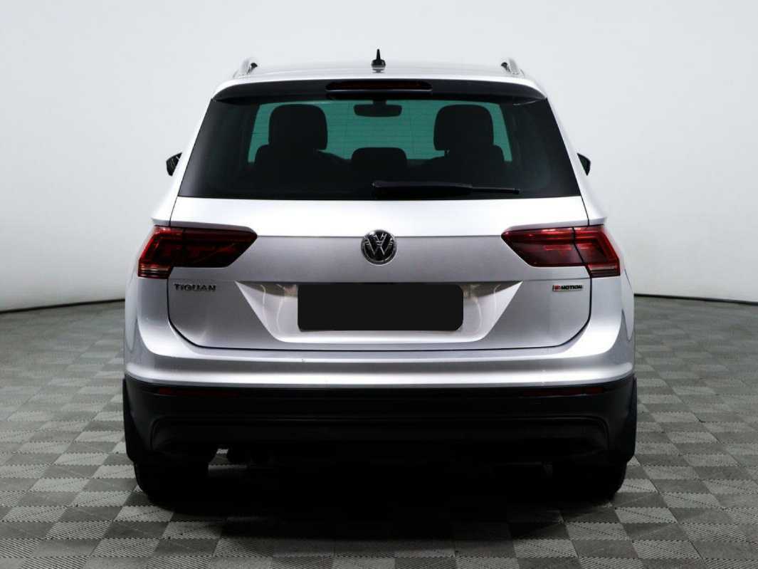 Купить Volkswagen Tiguan, 2018, 177 233 км.. Фото: #5