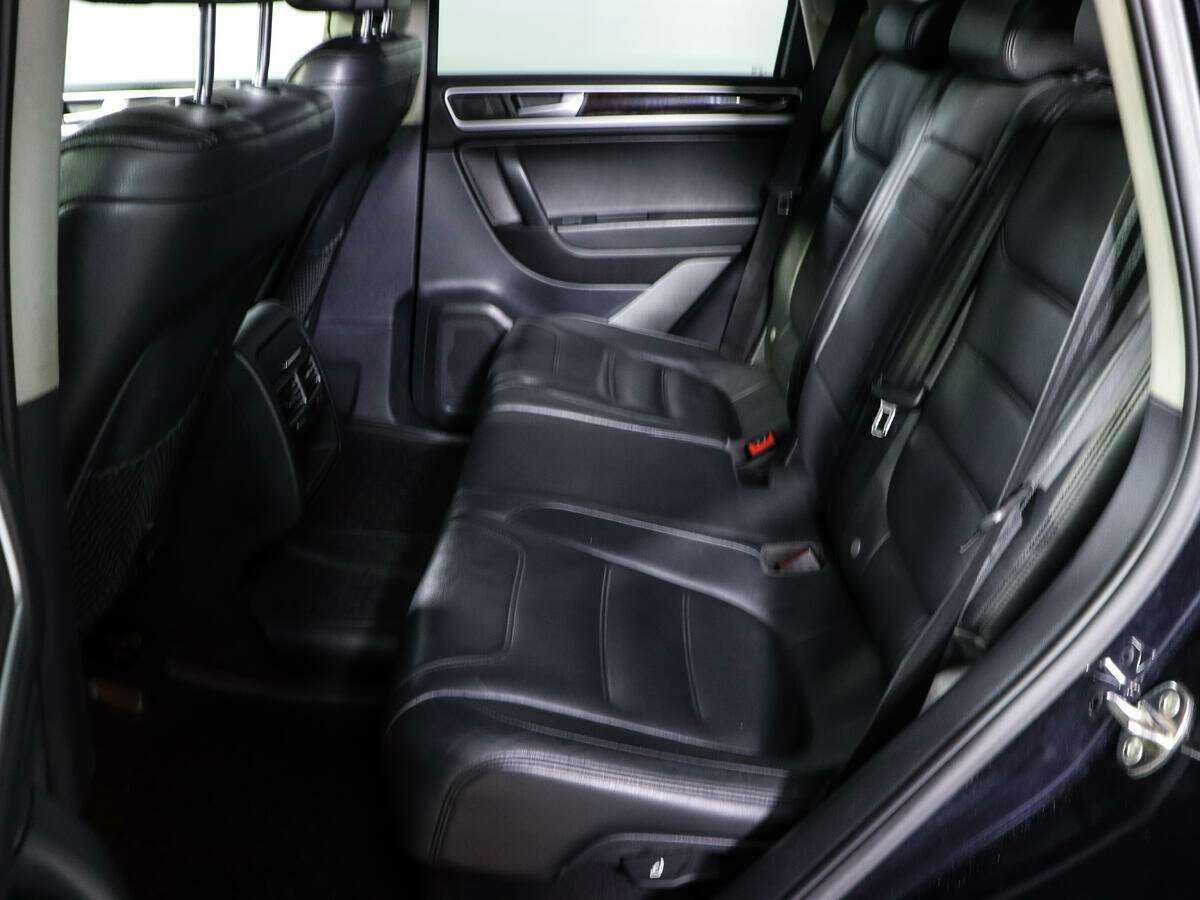 Купить Volkswagen Touareg, 2012, 200 985 км.. Фото: #9