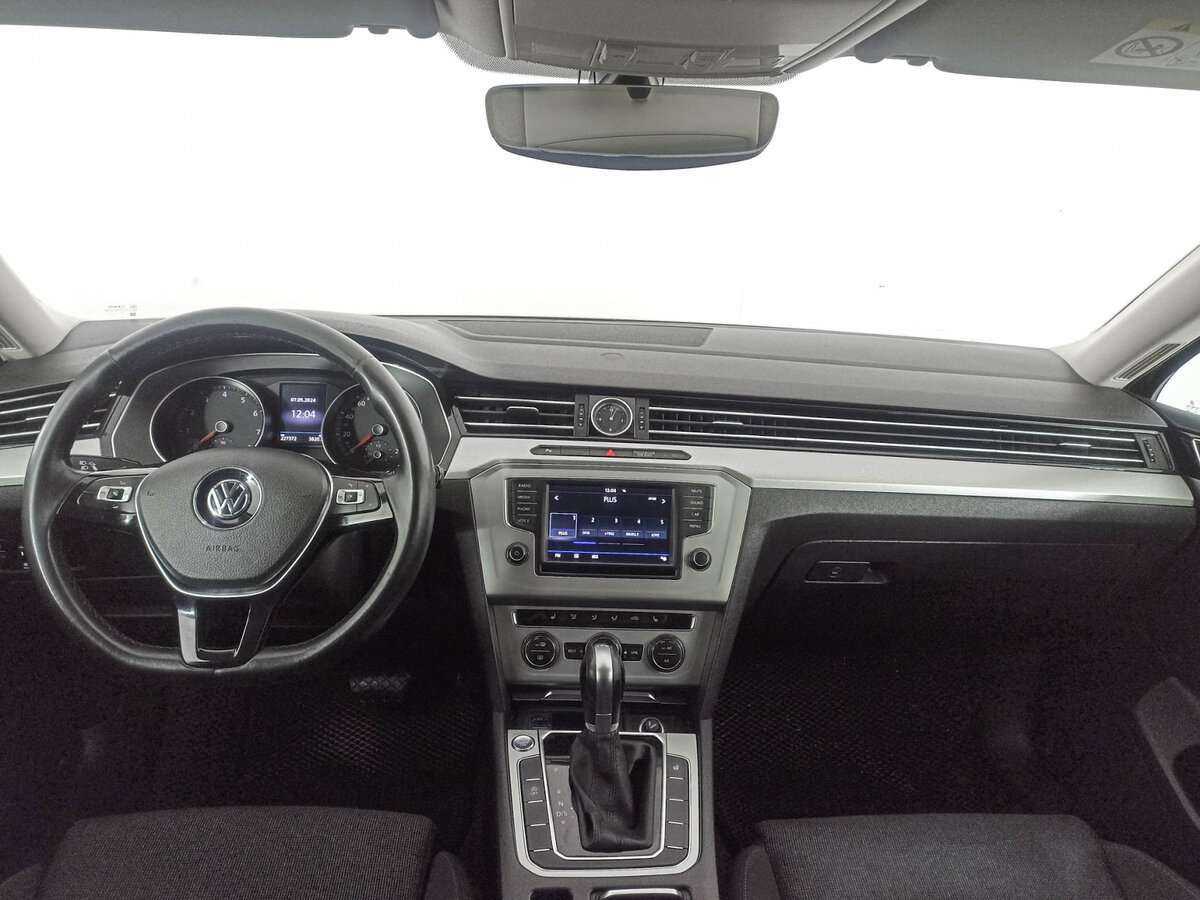Купить Volkswagen Passat, 2016, 227 344 км.. Фото: #11