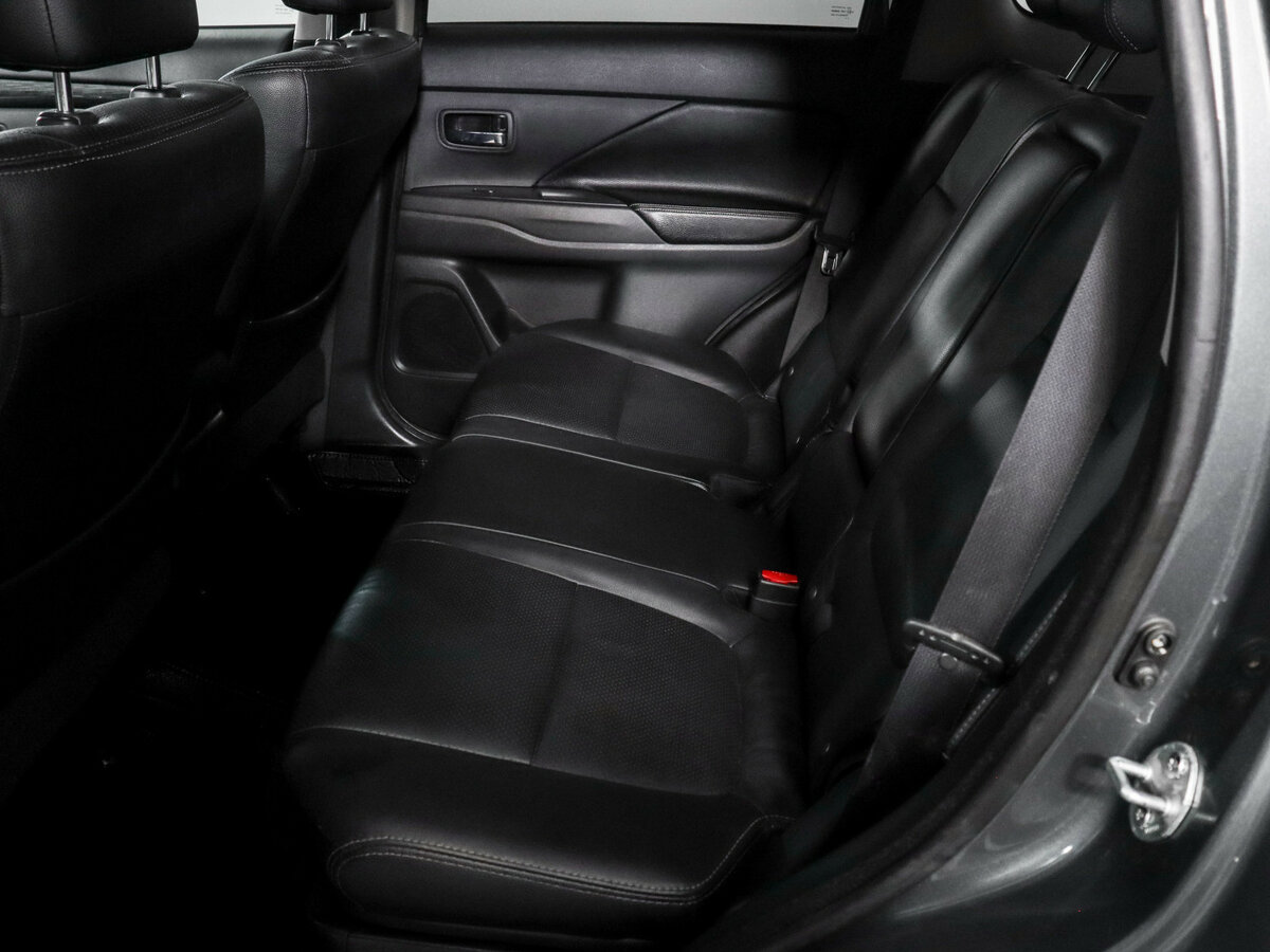 Купить Mitsubishi Outlander, 2018, 112 967 км.. Фото: #6