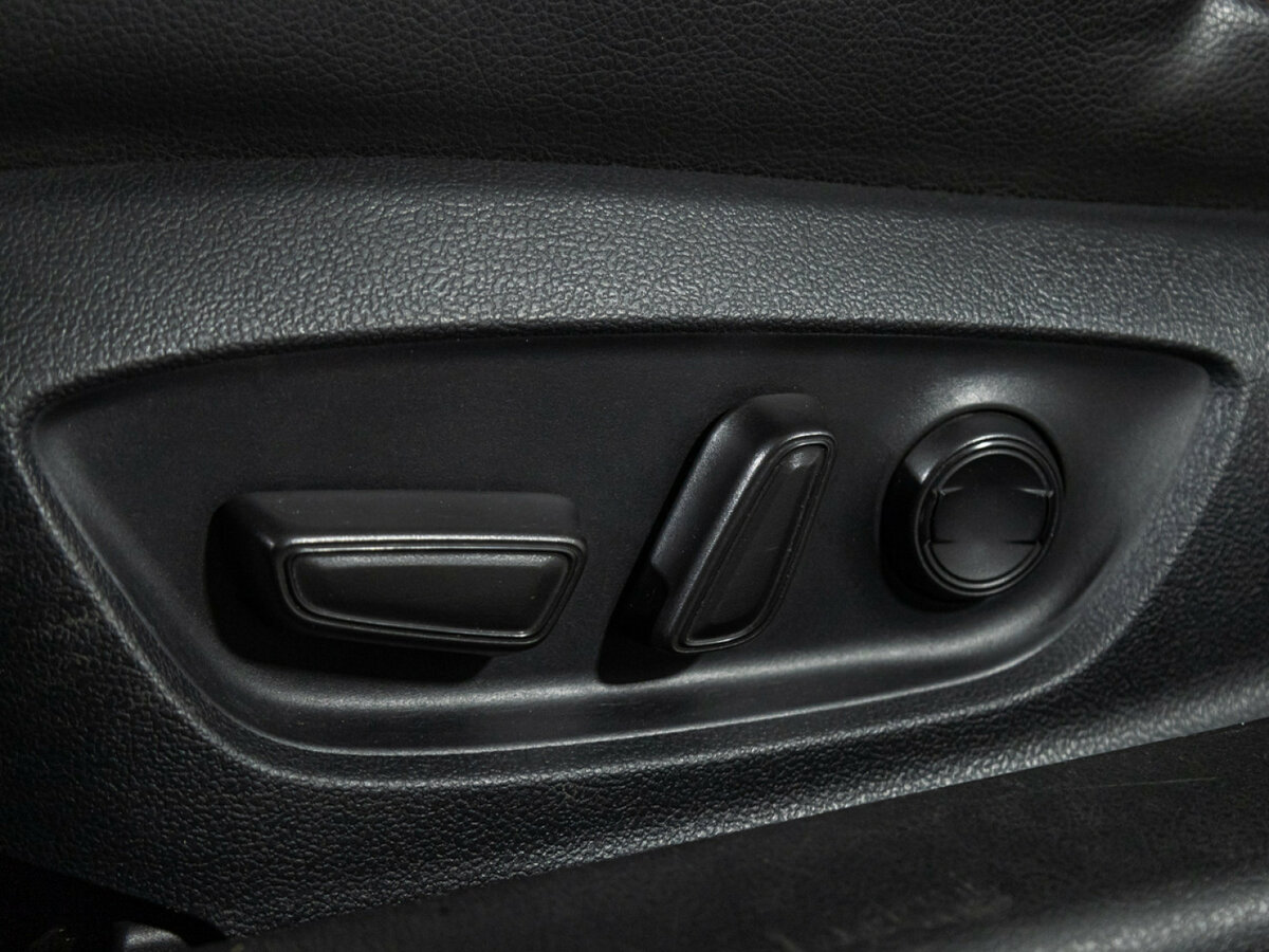 Купить Toyota Camry, 2019, 114 105 км.. Фото: #11