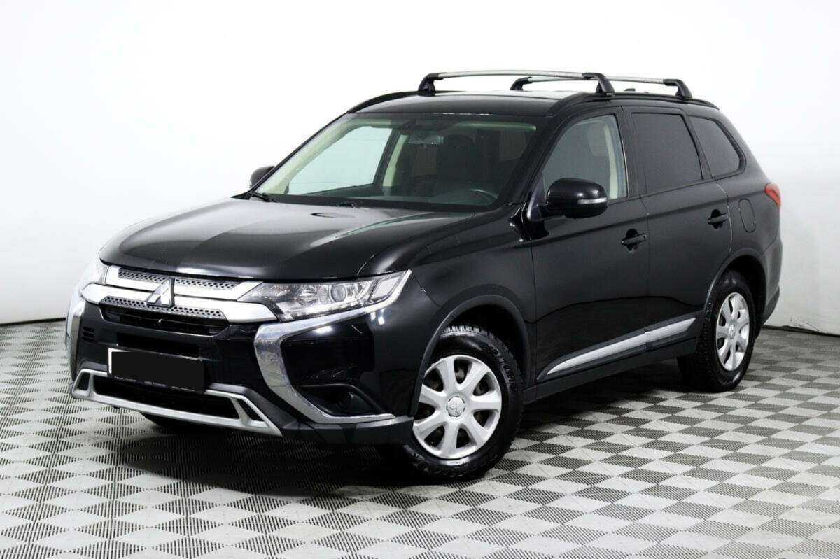 Купить Mitsubishi Outlander, 2018, 101 000 км.. Посмотреть фото