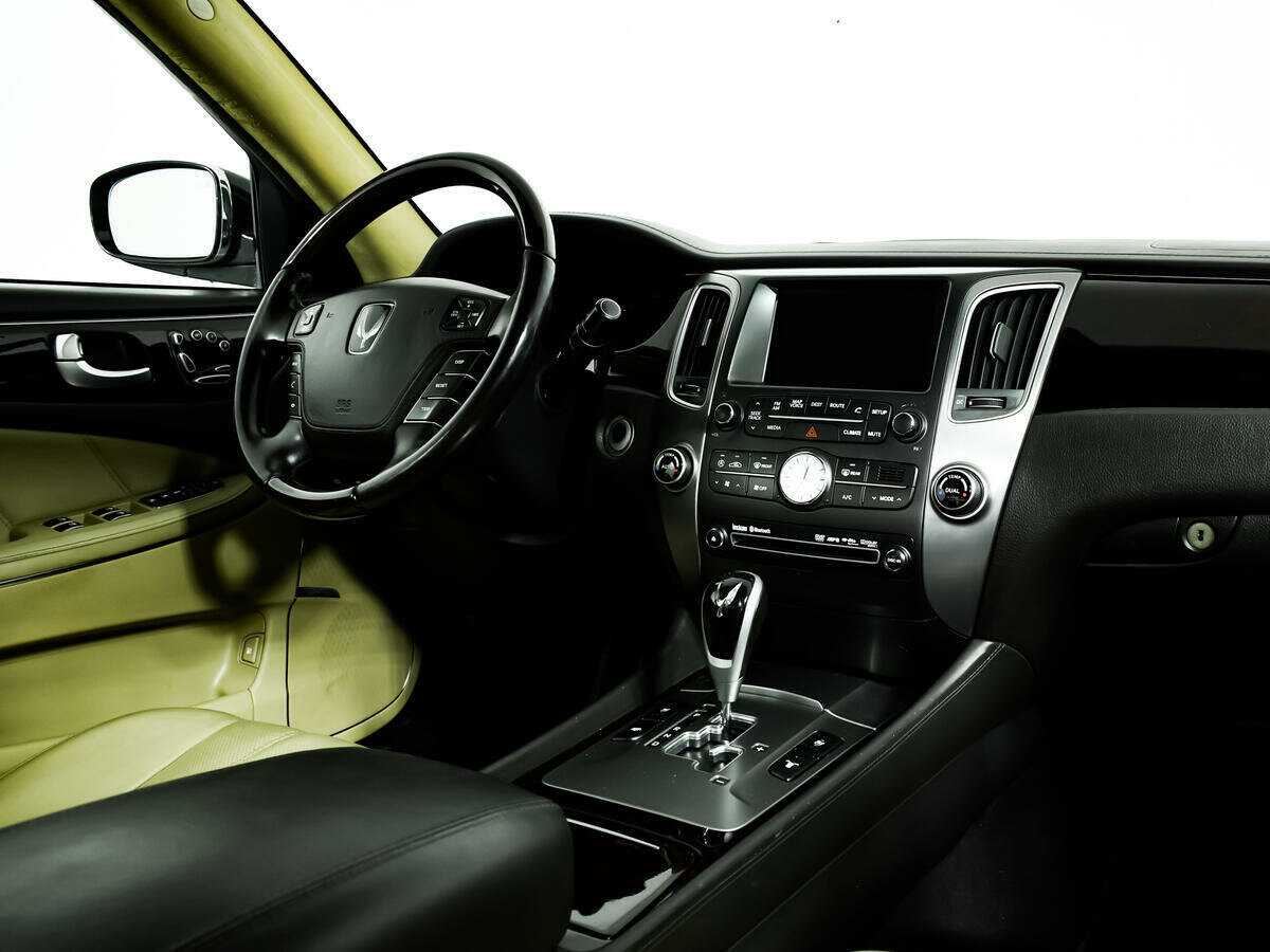 Купить Hyundai Equus, 2012, 124 730 км.. Фото: #8