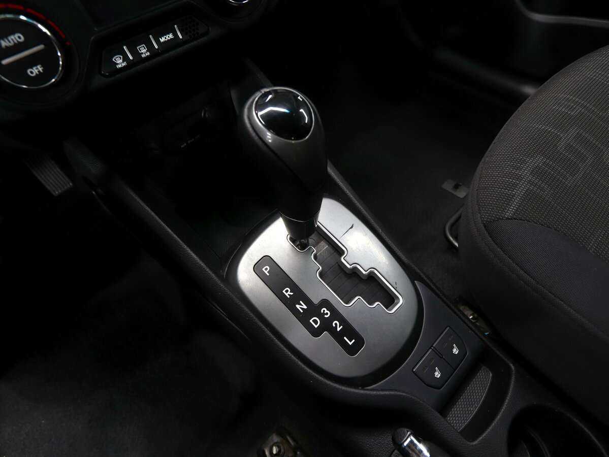 Купить Kia Rio, 2012, 379 368 км.. Фото: #15