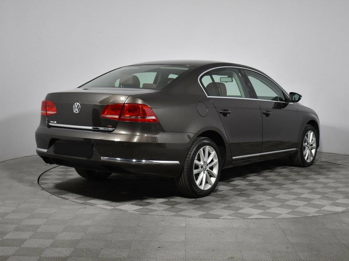 Купить Volkswagen Passat, 2012, 164 658 км.. Фото: #4