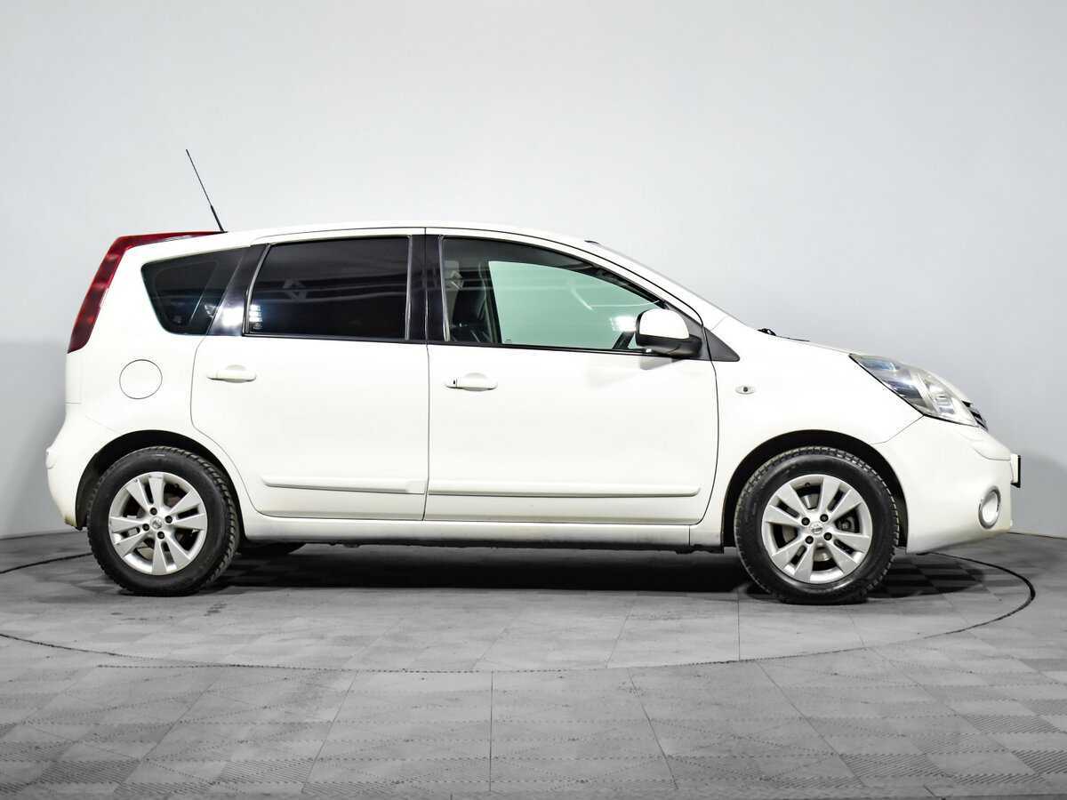 Купить Nissan Note, 2013, 120 841 км.. Фото: #3